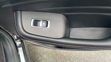 MG Hs 1.5 T-GDI Exclusive 5dr Petrol Hatchback